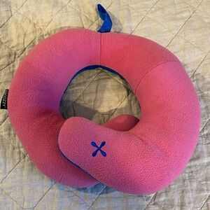 Adult Sized BCOZZY Travel Neck Pillow Fully Washable!